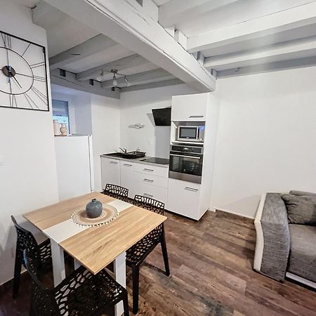 Appartement Au Centre-Ville Chaumont  Buitenkant foto