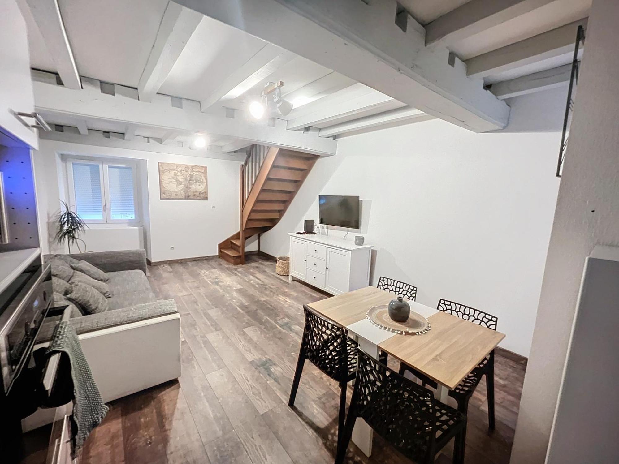 Appartement Au Centre-Ville Chaumont  Buitenkant foto